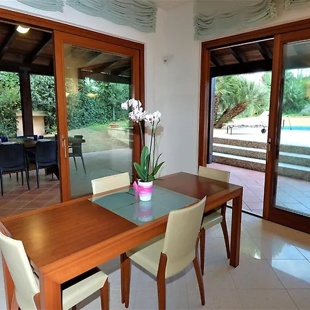 Holiday home In With Pool And Garden *